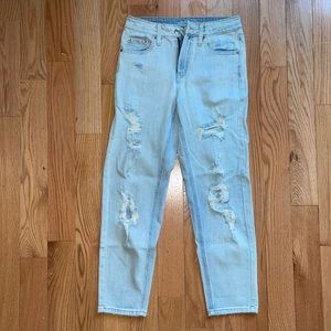 light wash distressed boyfriend jeans